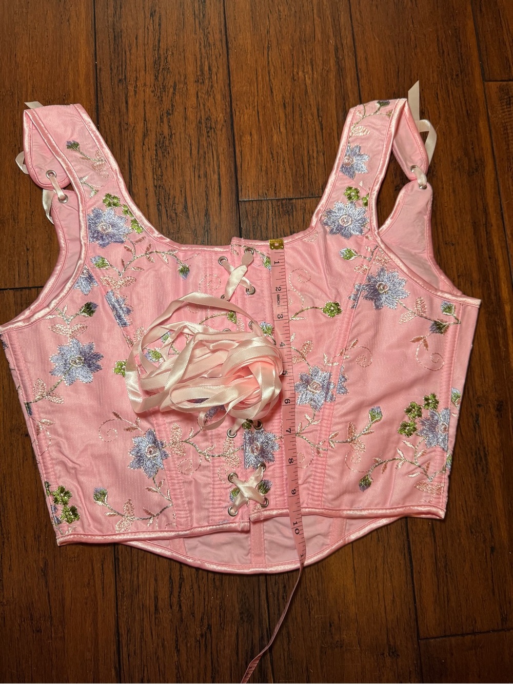 NWOT Pink Embroidered Corset Tank Top Women’s Medium - Picture 10 of 16